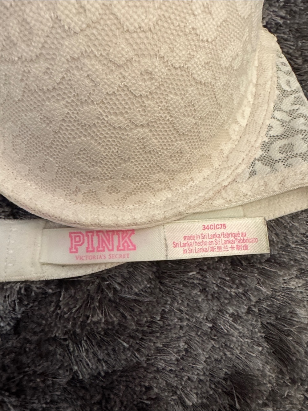 PINK Victoria's Secret Lace everyday t shirt Bra in Black and white - Picture 2 of 8